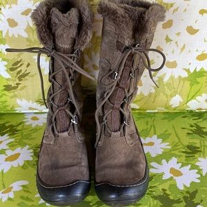 Provo by Clarks Brown Suede boots w/ faux fur